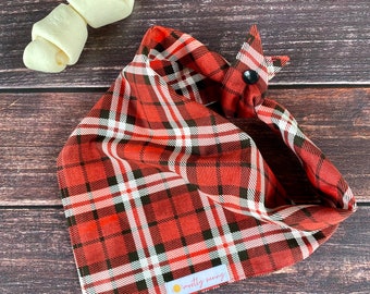 Red, Black and White Plaid Bandana, Red Holiday Bandana, Christmas Dog Bandana, Plaid Dog Bandana, Christmas Plaid bandana, Red Plaid