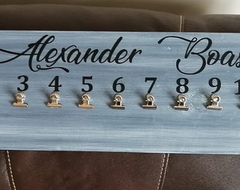 Handpainted Class Picture Keepsake: Rustic Wood Sign, K-12 Photo Display