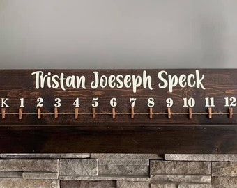Handpainted Class Picture Keepsake: Rustic K-12 Wood Sign