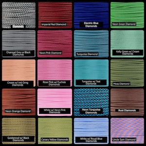 Pu&ograve; includere: Una griglia di venti campioni rettangolari che mostrano vari colori e motivi di paracord. Ogni campione &egrave; etichettato con testo che include Diamonds, Imperial Red, Electric Blue, Neon Green, Charcoal Grey, Neon Pink, Turquoise, Kelly Green, Cream, Rose Pink, Moss, Neon Orange, White, Rust, Goldenrod, Canary Yellow e Uncle Sam.