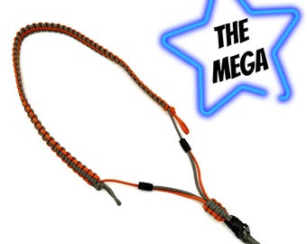 Cordón MEGA / Cordón grueso de paracord / 2 cierres de seguridad / 4 puntos de sujeción / El MEGA SKLanyard: ¡Vive la vida al máximo!