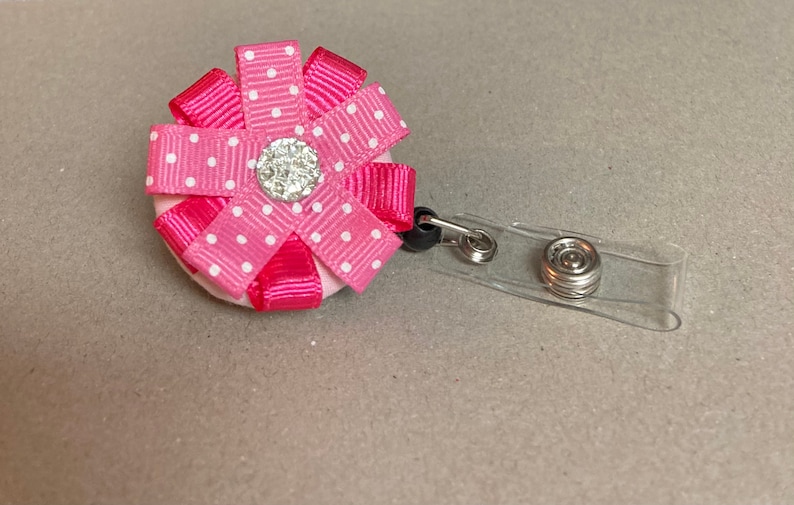 pediatric nurse pediatric badge Flower badge holder hospital badge reel gifts for a dentist new teacher gift teacher badge reel