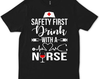 bevande infermiera /regalo per infermiere / camicie per donne / camicia infermieristica / nurselife /divertente camicia infermiera / idee regalo infermiere / regalo infermiere maschile / camicie per gli uomini