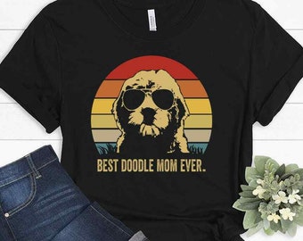 Camiseta de la mejor mamá doodle - Camiseta retro para amantes de los perros - Regalo para mamá labradoodle y goldendoodle - Camiseta divertida para mujeres que tienen mascotas
