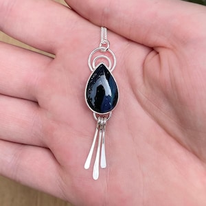 Handgjort halsband i sterlingsilver med Sieber-agat
