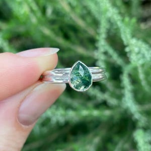 Handcrafted Sterling Silver Moss Agate Ring - Double Band Design