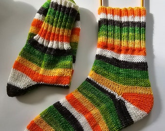 Handgestrickte "Brokkoli" Socken Ringel Streifen Gr 36/37  selbstgefärbte Hochwertige Wolle