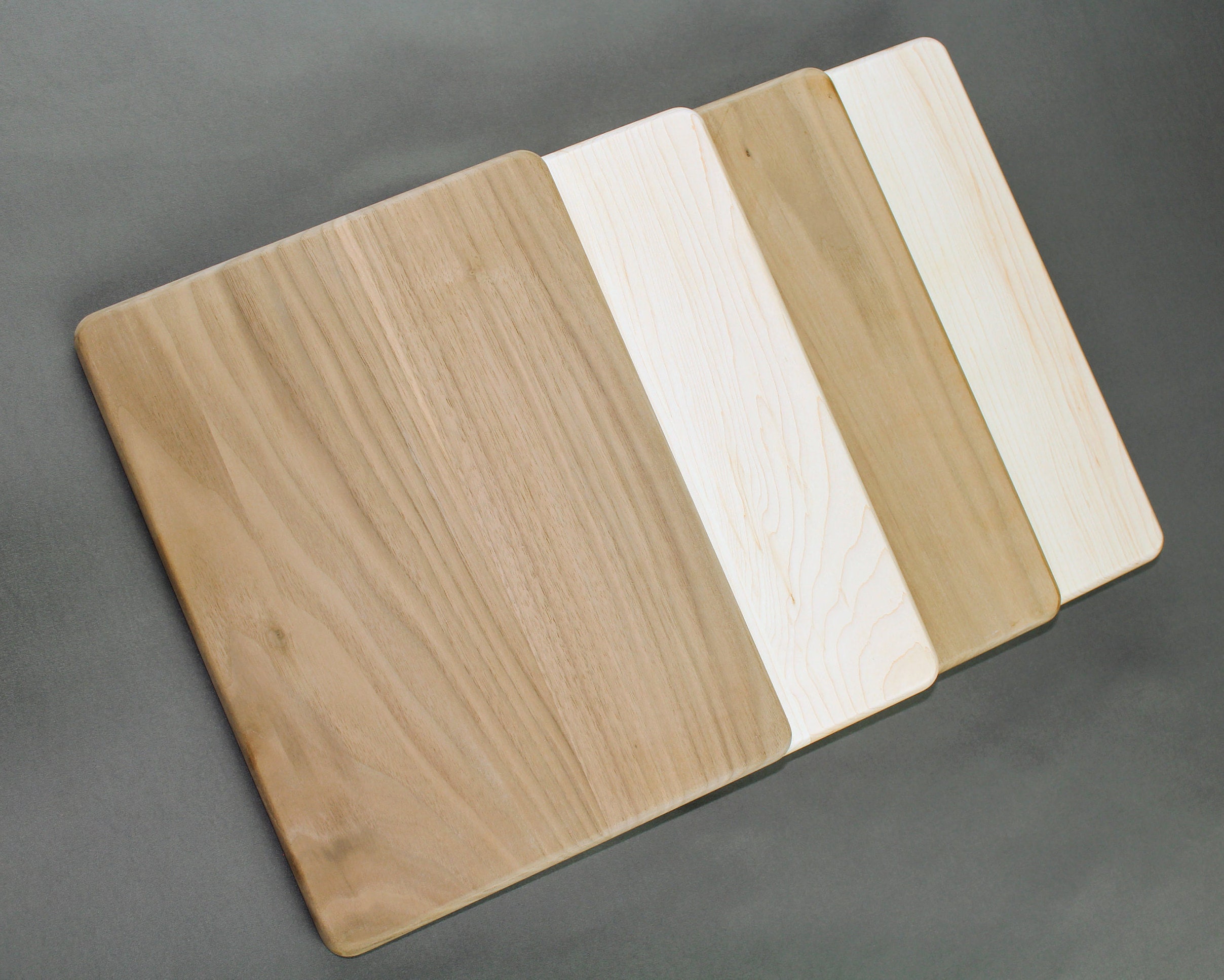 Walnut and hard maple side edge cutting board - Design and Craft
