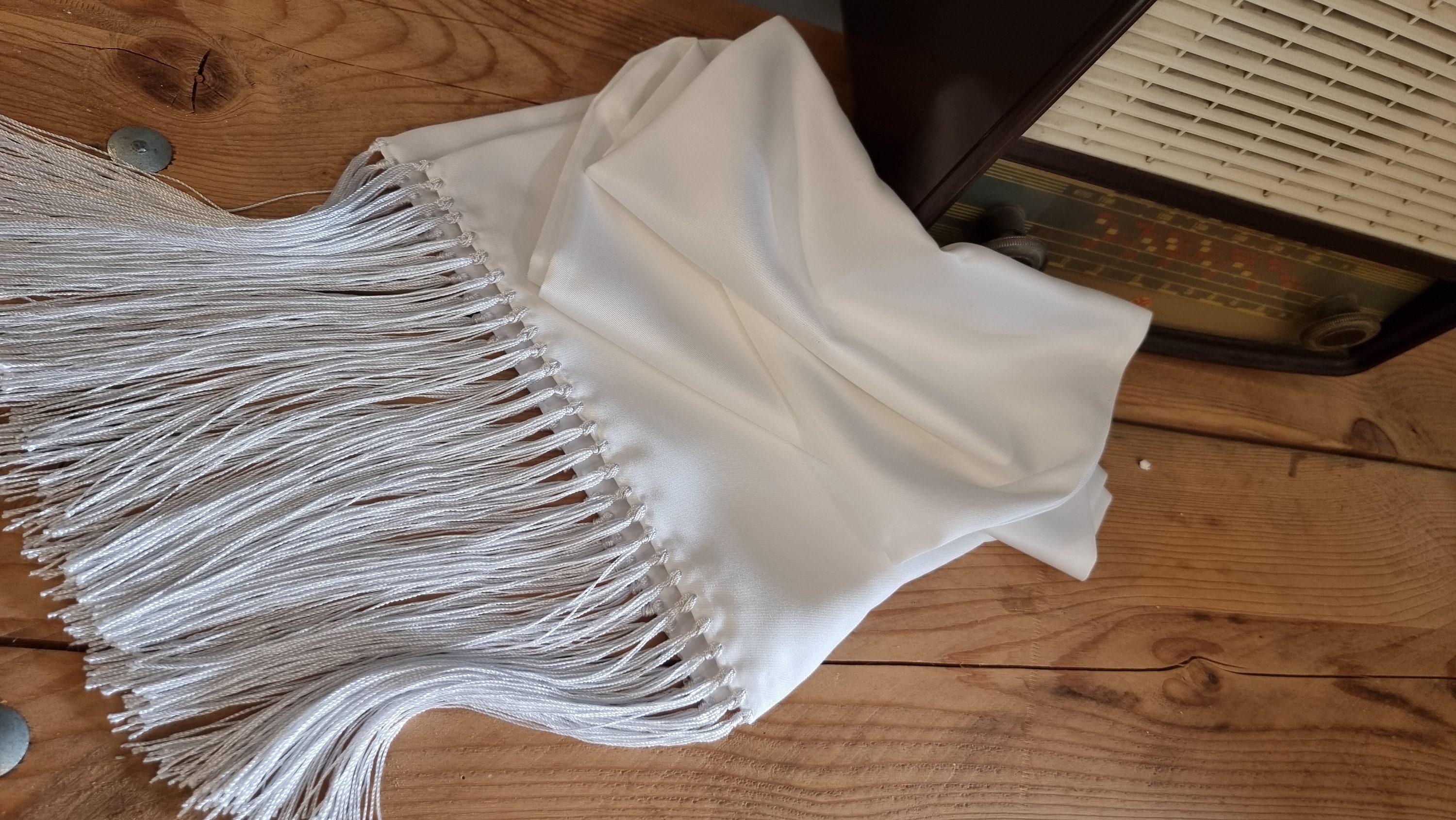 mens white silk dress scarf Amazon.com: Geyoga White Scarf Men 1920's Scarf with Tassels Halloween Costume Long Shawl Fancy Dress 1920s Accessories for Men Women Outfit Gangster Cosplay Party Decoration Supplies : Clothing, Shoes & Jewelry