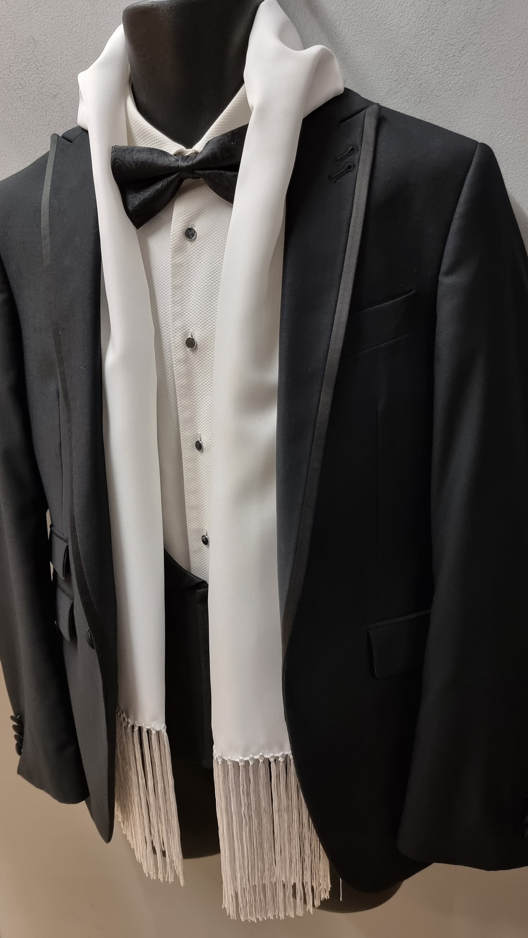 big white wedding dress OSTTY