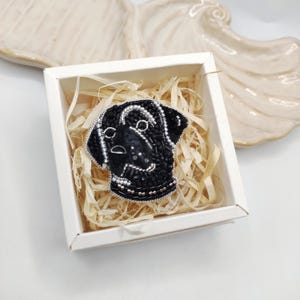 Black Labrador Brooch – Handmade Beaded Dog Pin, Embroidered Labrador Retriever Jewelry