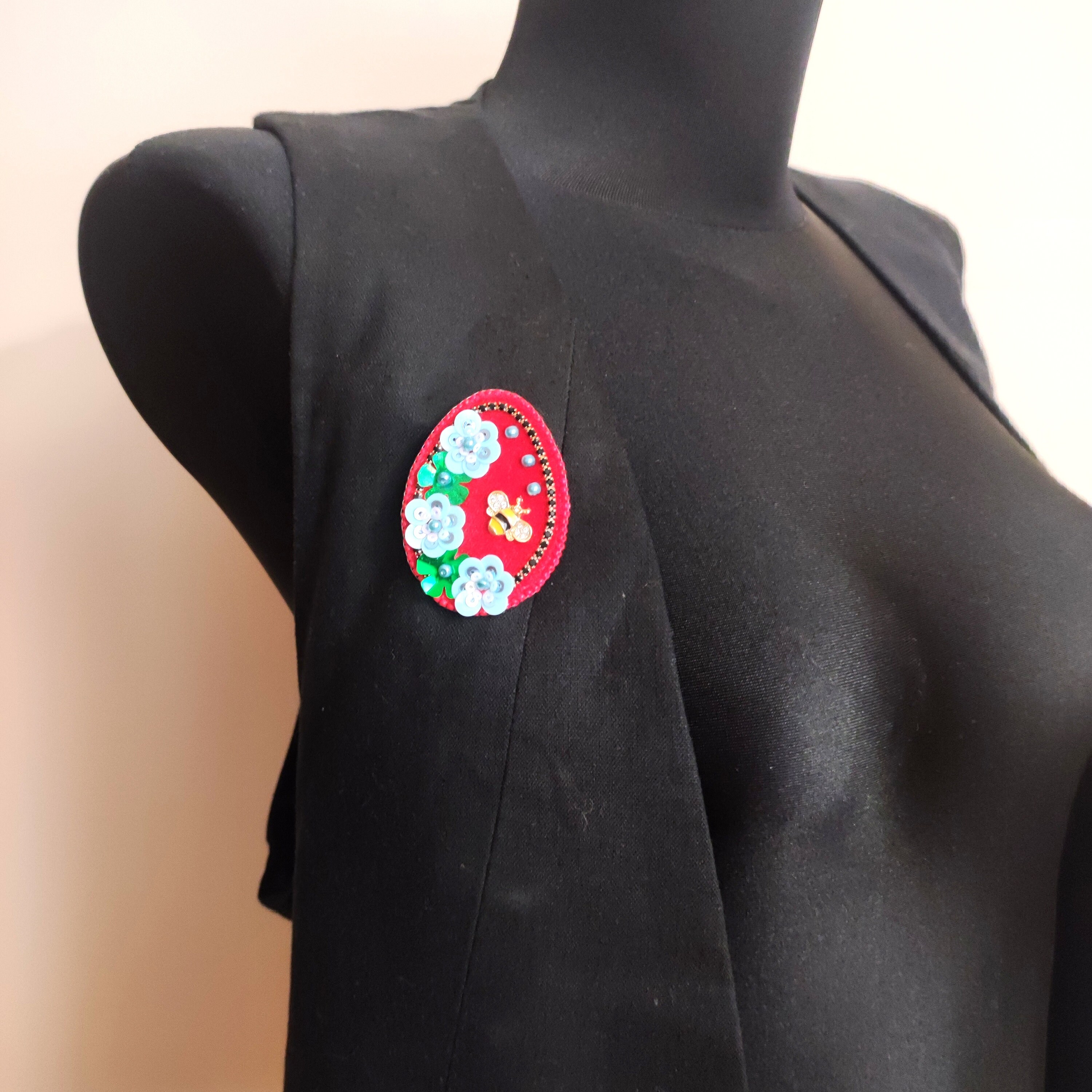 Easter Egg Brooch Handmade Pin - Etsy