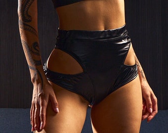 Pantalones cortos de pole dance de talle alto SHAM, piel sintética negra, diseño sexy y exótico con aberturas, ropa para twerk, ropa para raves, ropa para festivales