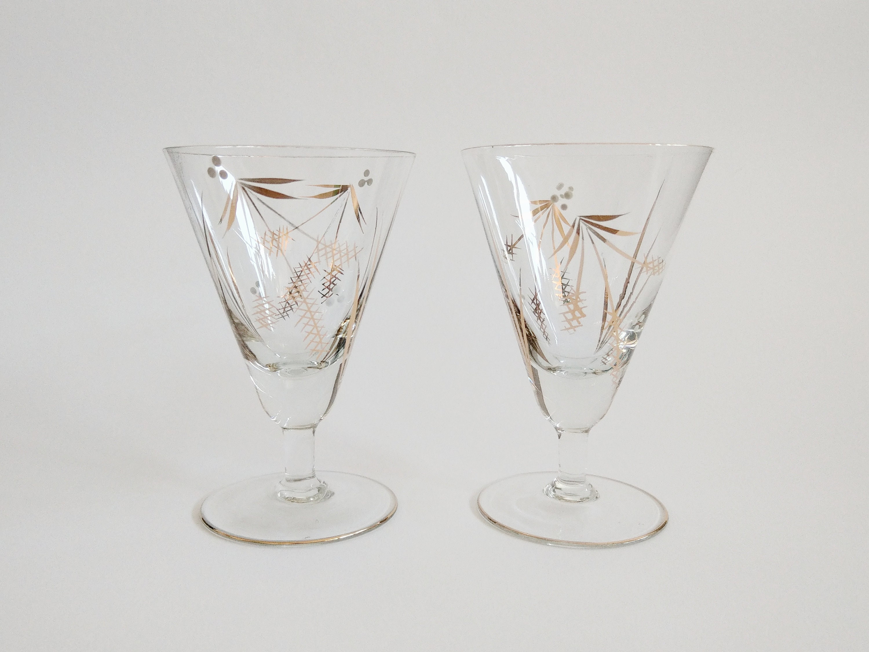 Two Vintage Wine Glasses Art Deco Hand Painted Glass 30s Etsy