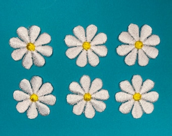 Daisy Flower Patches - Set of 6 - 1 inch - Iron on Applique