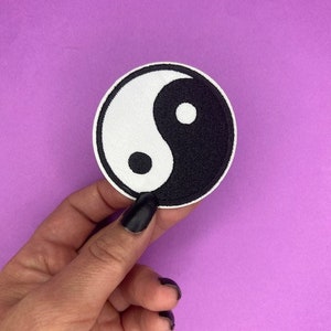 yingyang様 10 Yin Yang Charms Gold, Flower Charms, for Enamel Charm