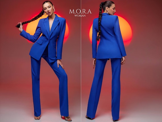 Electric blue suit womens 2025