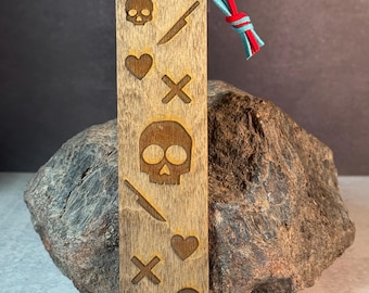 Marcapáginas inspirado en Navessa Allen, un regalo para el lector de Booktok.