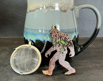 Rustic mountain Sasquatch Tea Buddy loose leaf tea infuser