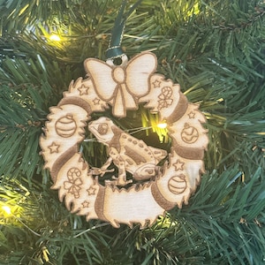 Dart Frog Pet Christmas wreath Ornament personalized 2 layer
