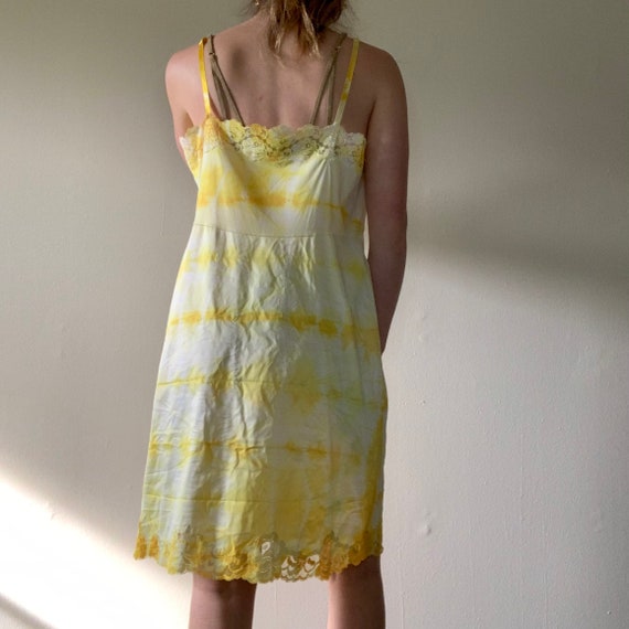 Tie Dye Vintage 1960s Bright Yellow Slip Dress Po… - image 4