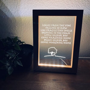 Lámpara de noche LED con marco de madera personalizado - Regalo para fans de Avatar