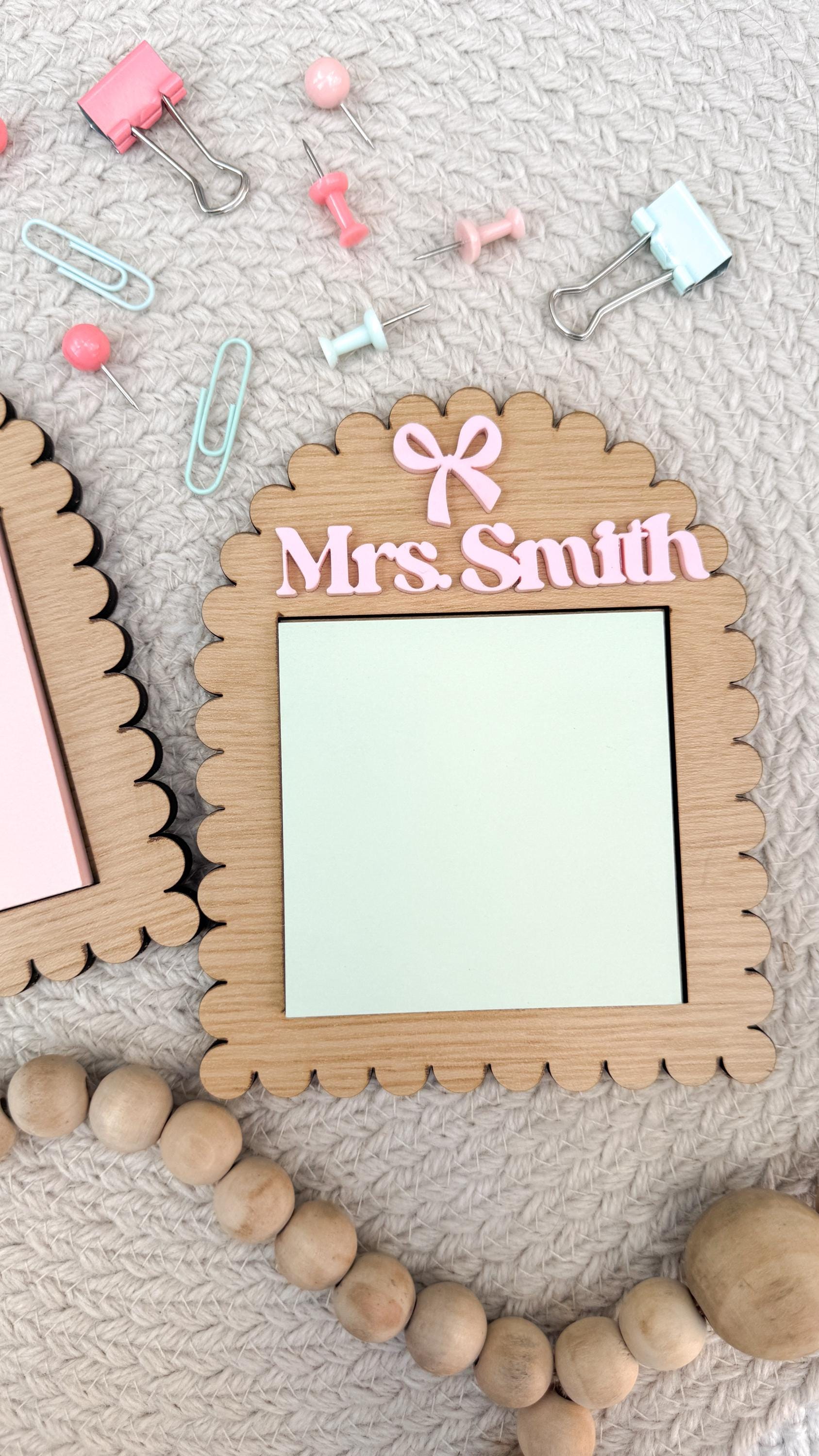 Personalized Wooden Sticky Note Holder: Teacher, Nurse, Corporate Gift thumbnail 6