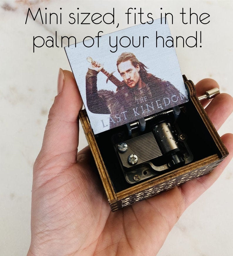 The Last Kingdom Music Box: Custom Engraved Fan Gift thumbnail 4