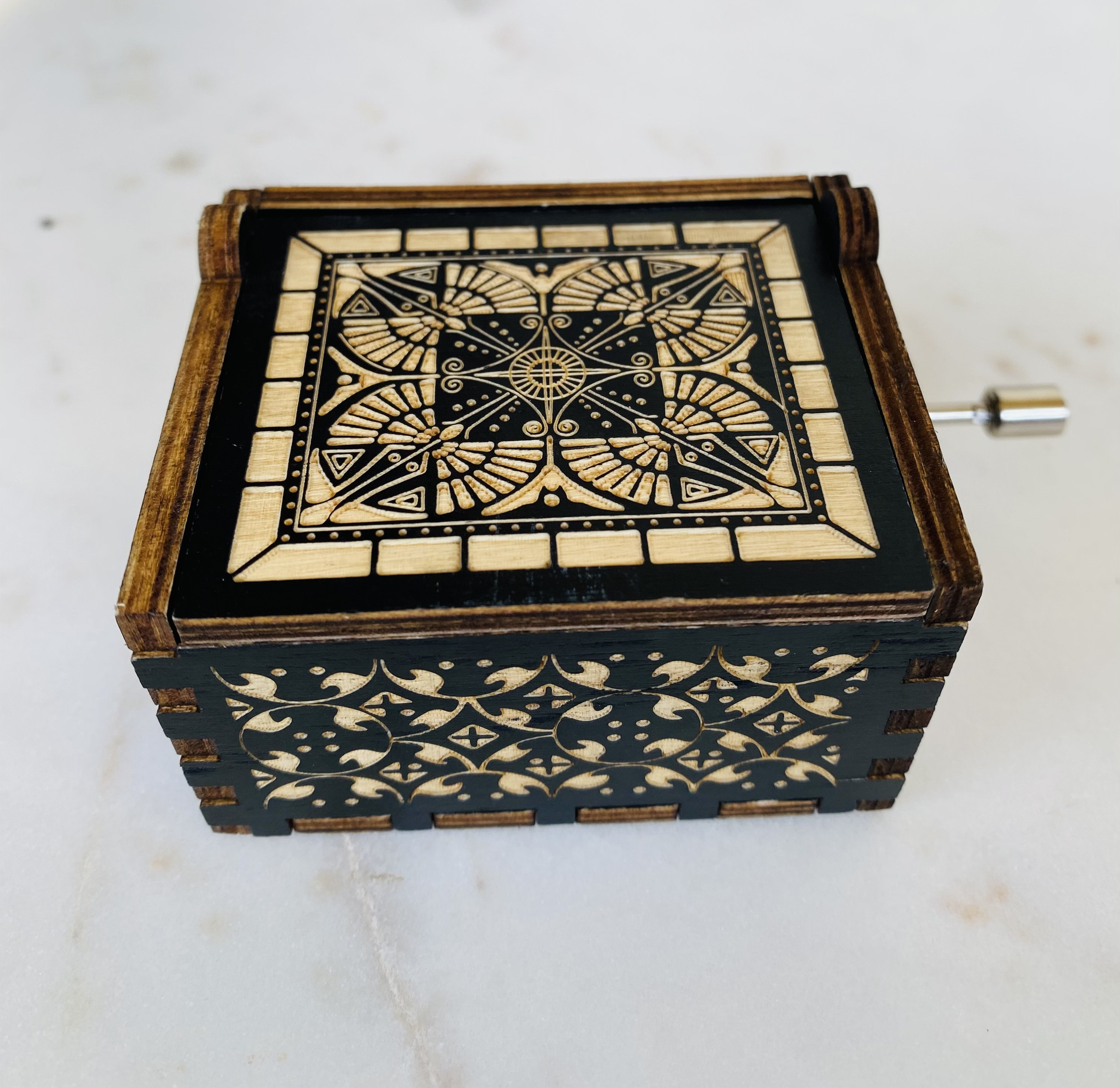 The Last Kingdom Music Box: Custom Engraved Fan Gift thumbnail 7