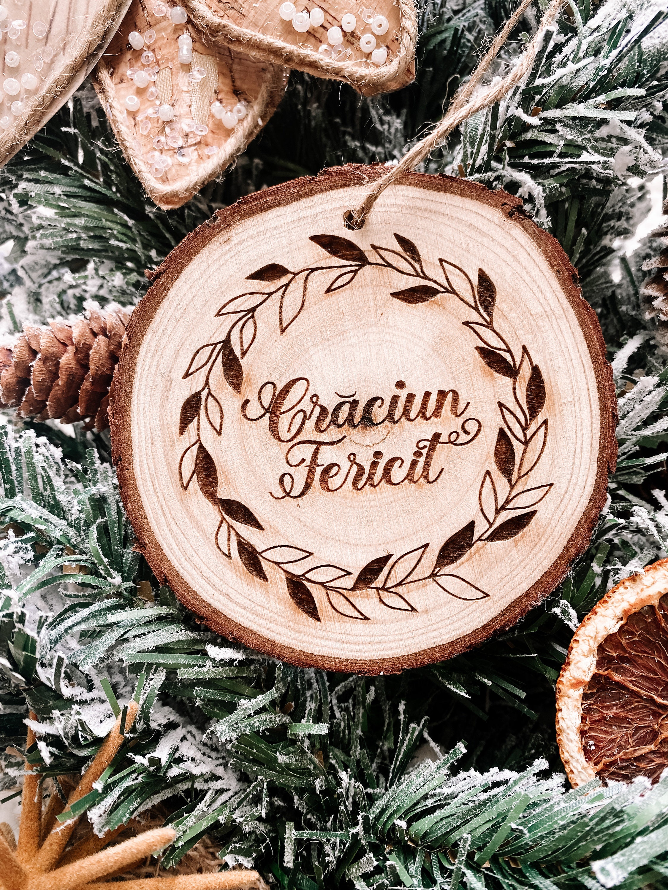 Engraved Nativity Wood Slice Ornament - Romanian Christmas Gift thumbnail 4