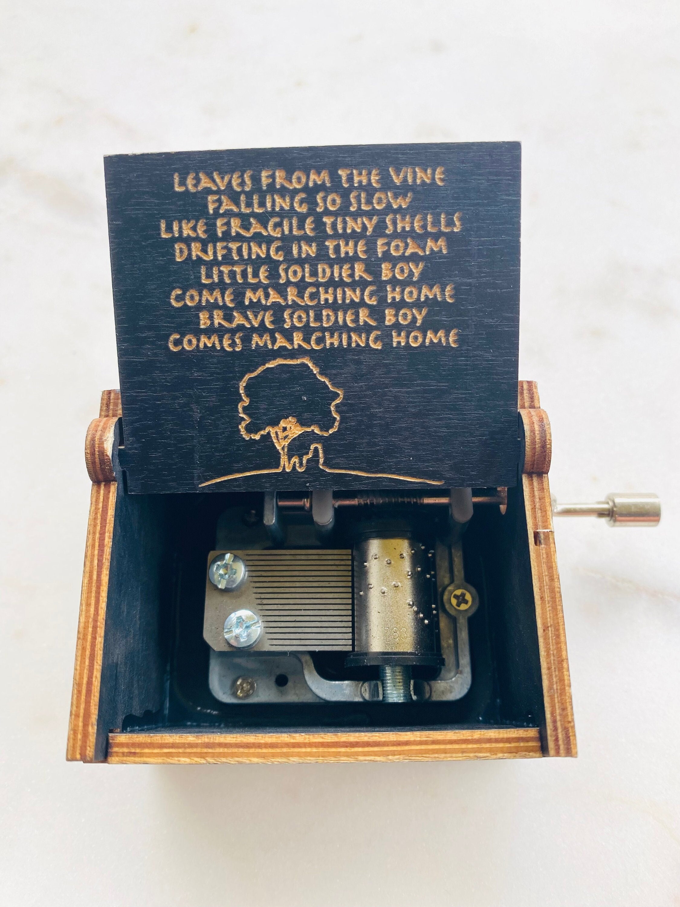 Avatar Music Box: Leaves From The Vine, Custom Engraved