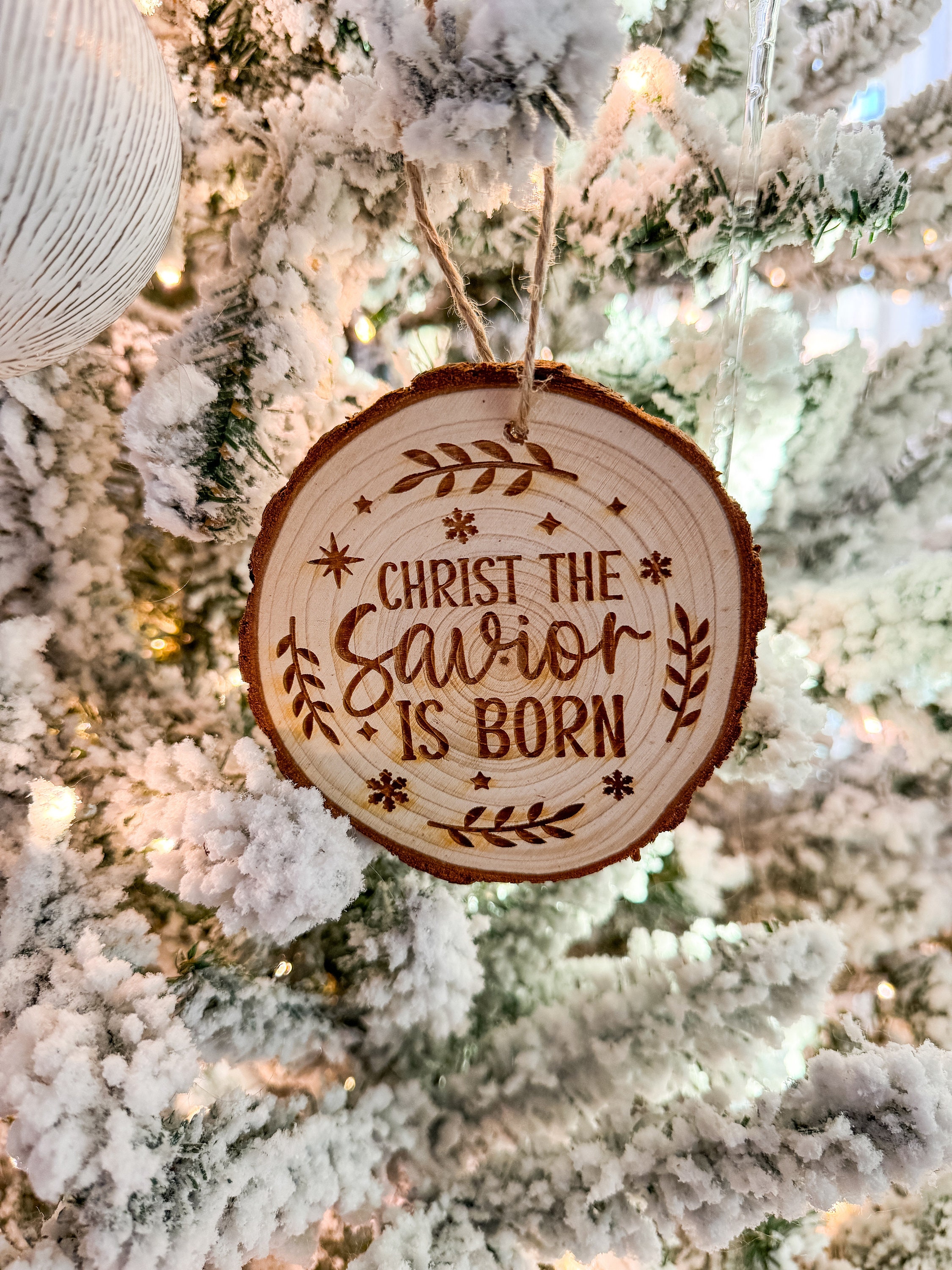Nativity Engraved Wood Slice Ornament – Christian Christmas Gift thumbnail 7