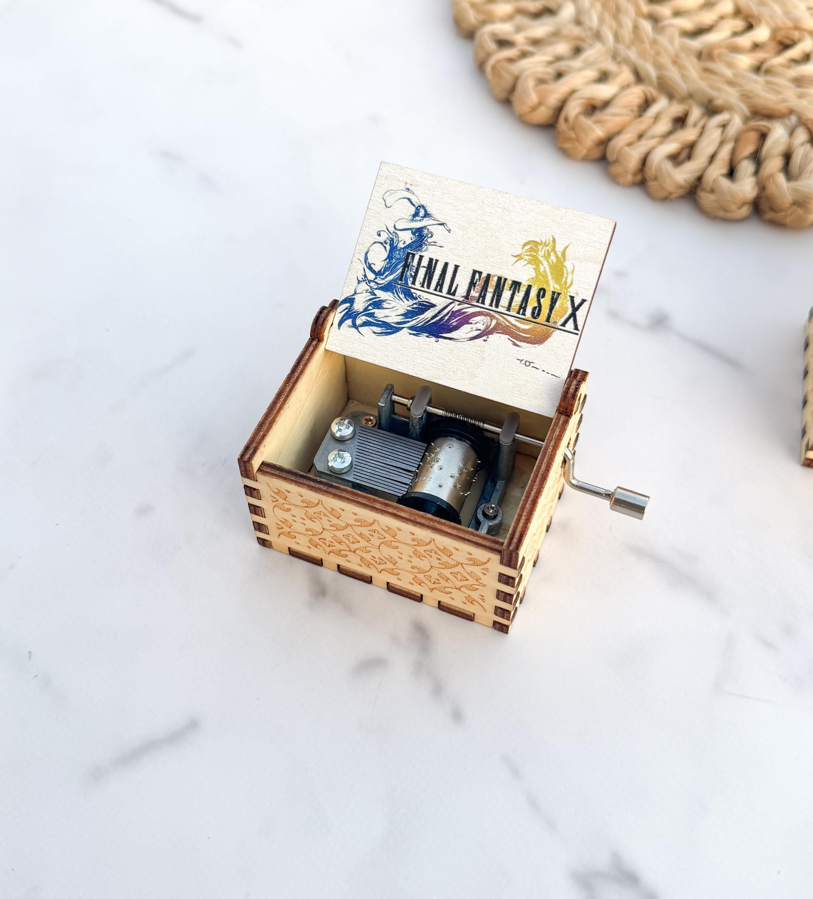 Wooden Final Fantasy X Music Box Crank Melody Collectible, Return to Zanarkand thumbnail 6