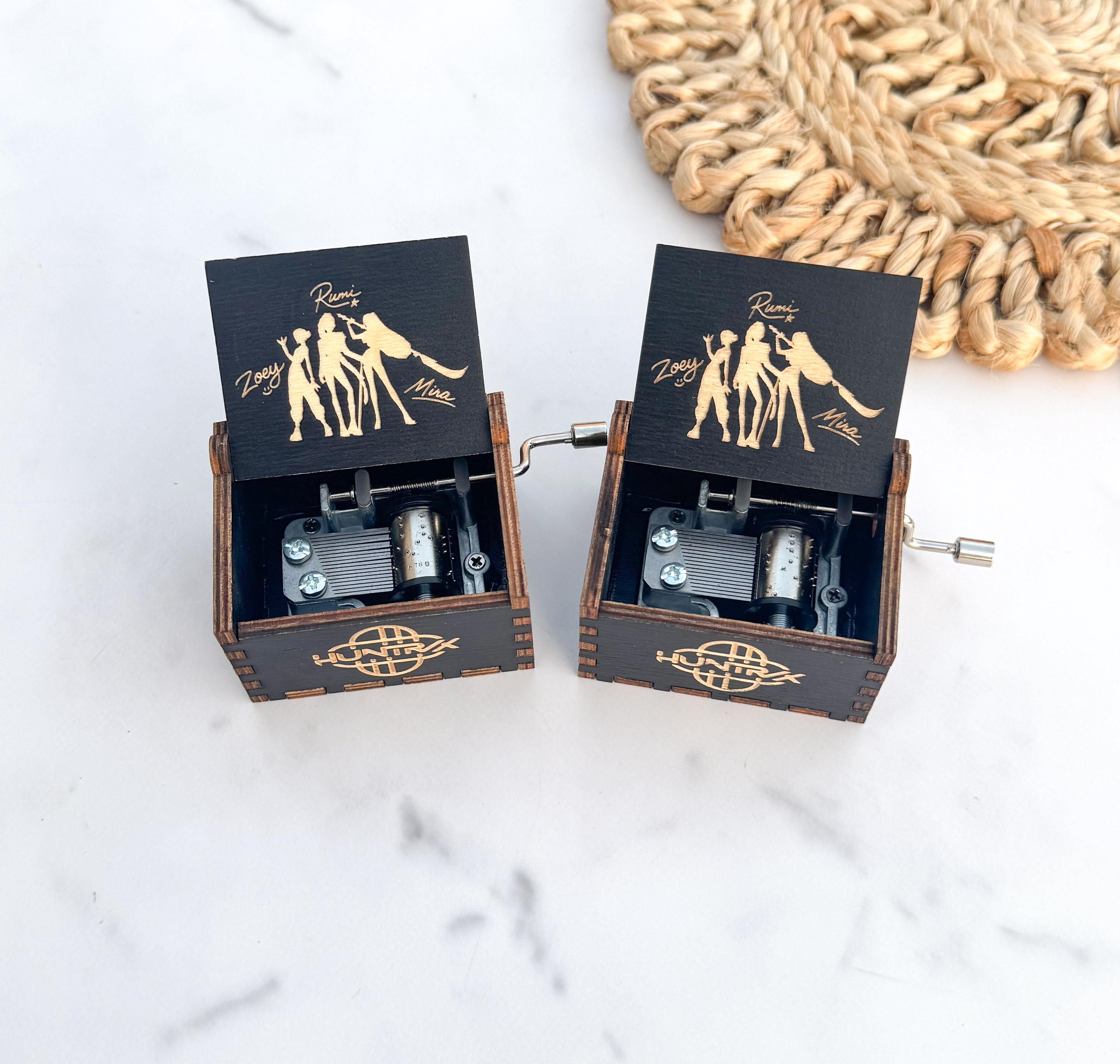 Kpop Demon Hunter Engraved Wooden Music Box Hand Crank Melody Collectible, Golden thumbnail 2