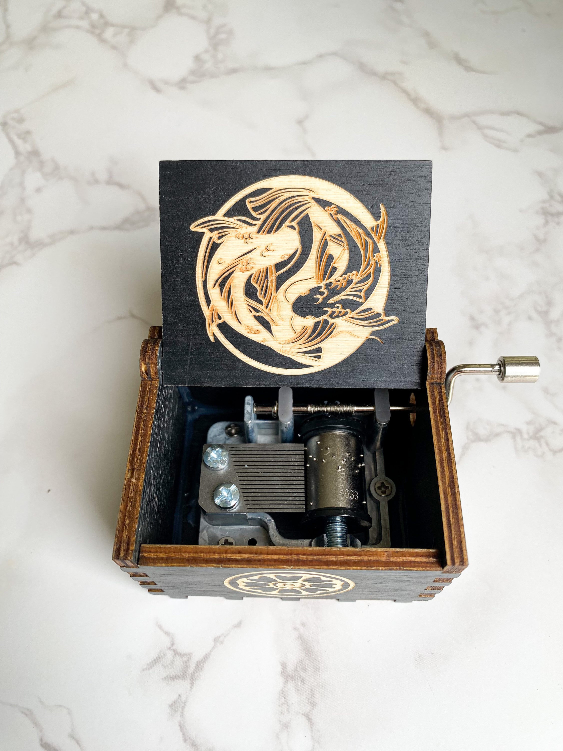 Avatar Music Box: The Avatar's Love Theme, Custom Engraved Birchwood