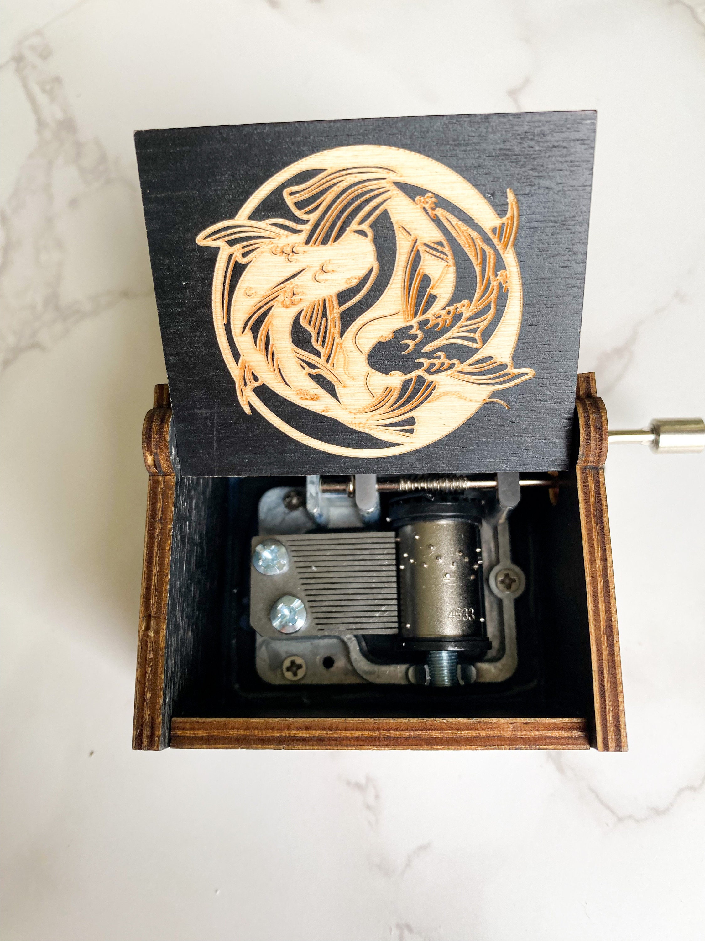 Avatar Music Box: The Avatar's Love Theme, Custom Engraved Birchwood thumbnail 3