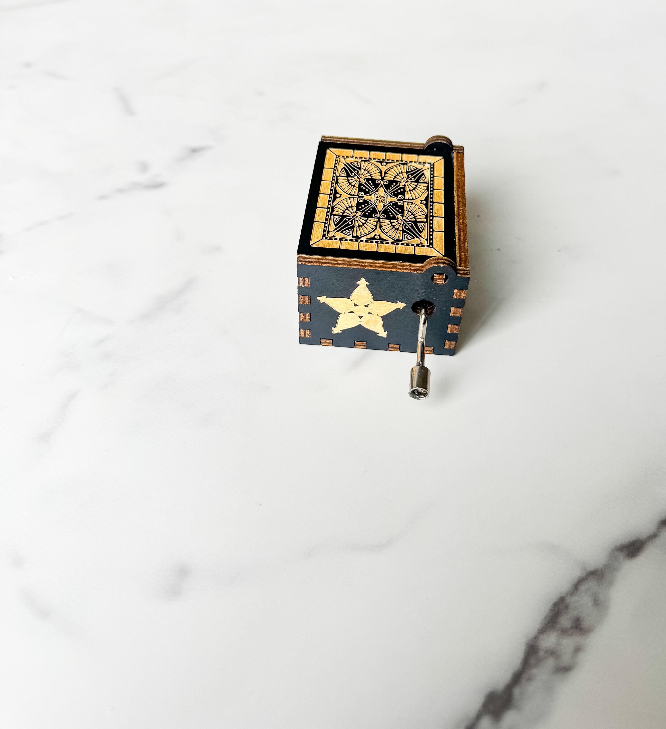 Kingdom Hearts Dearly Beloved Wooden Music Box Hand Crank Laser Engraved Gamer Collectible thumbnail 5