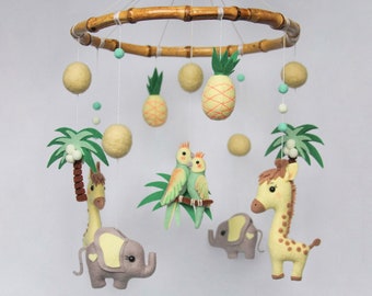 Baby mobile safari with elephants , giraffes and parrots - Jungle mobile baby - African animals nursery mobile - Felt crib mobile neutral
