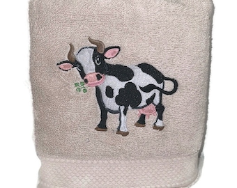 Vache brodés sur serviette, drap de bain, pack complet personnalisable