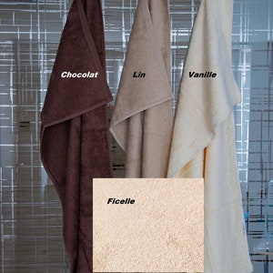 Fée cadeau personnalisé brodé sur serviette de toilette, drap de bain ou pack complet image 2