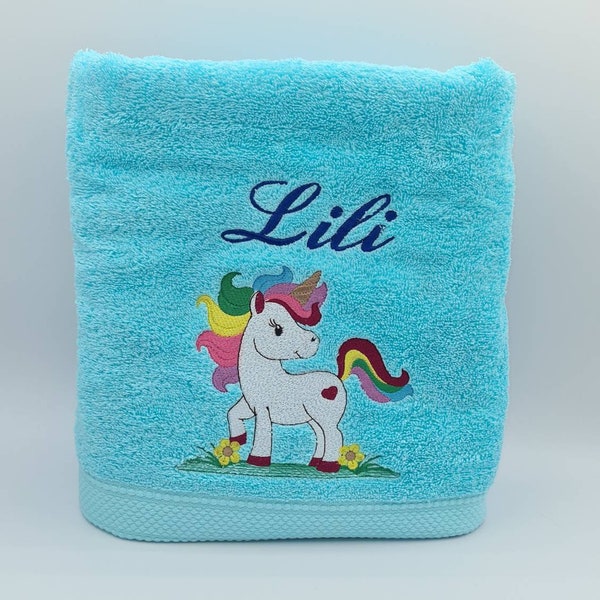 Licorne brodés sur serviette, drap de bain, pack complet personnalisable