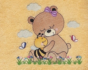 Nounours abeille brodés sur serviette, drap de bain, pack complet personnalisable