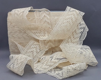 Dentelle festonnée, coton écru , Le Puy fabrication Française, 10 m X 6,2 cm, loisir créatif, habillement, lingerie, old lace, 1900/1940