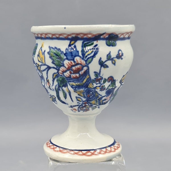 Ancien Coquetier en faïence de Gien, à décor d'une corne d'abondance fleurie et d'un oiseau, coquetier de collection, porte-oeuf, 1871-1875