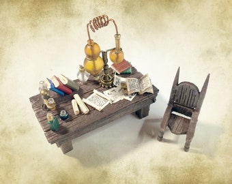 Monday Miniatures: The Alchemist | Caffeineforge