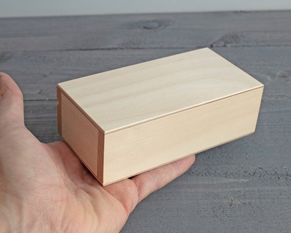 Cherry and Maple Wooden Box – Taylor-Made Woodworking