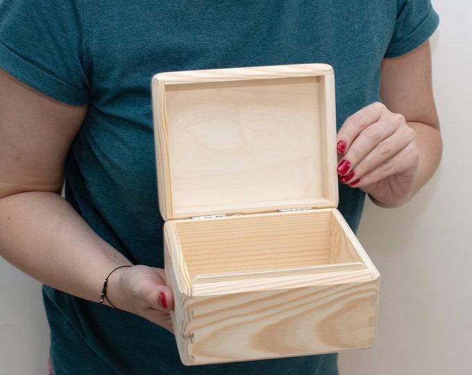 Wooden Box, Unfinished Wood Box, Unpainted Wood Box, Small Jewelry Box