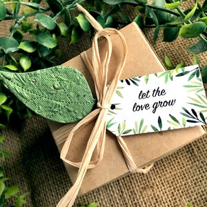 Sustainable Let the Love Grow Wedding Favors - Eco Friendly Seed Paper Favor Cards - Gold Geometric