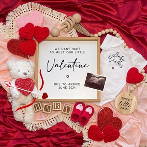 Valentine&#39;s Day Pregnancy Announcement, Digital Baby Announcement, Editable Pregnancy Template, Gender Neutral Baby Reveal, Social Media