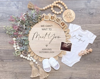 Gender Neutral Pregnancy Announcement: Editable Social Media Template (Digital Download)